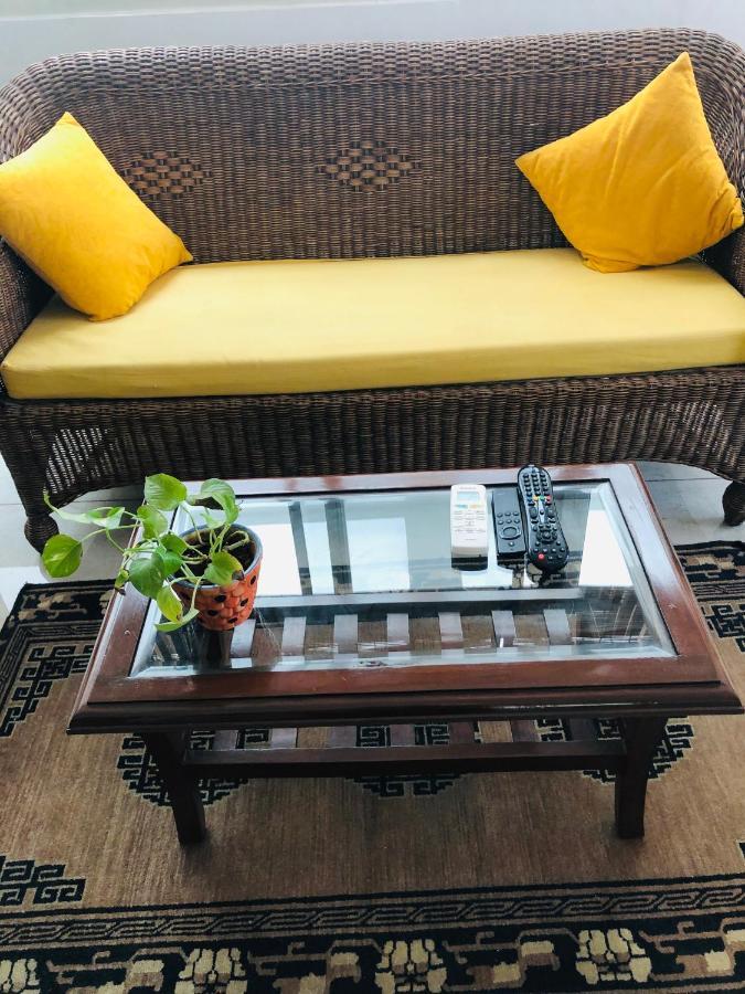 Bed and Breakfast The Neem Nueva Delhi Exterior foto