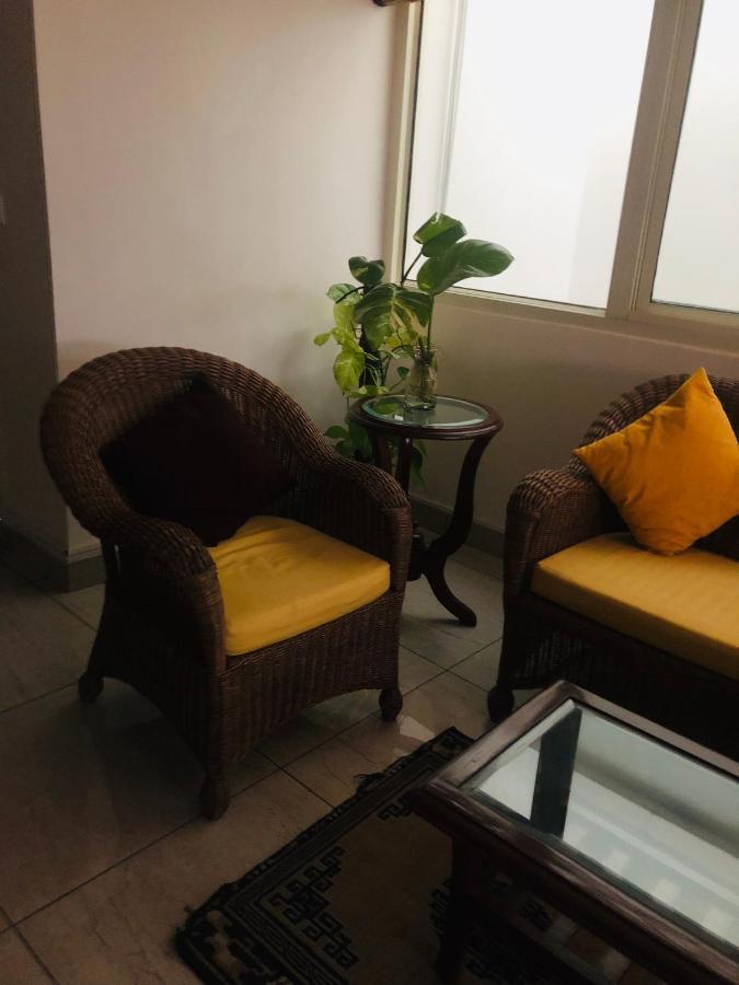 Bed and Breakfast The Neem Nueva Delhi Exterior foto